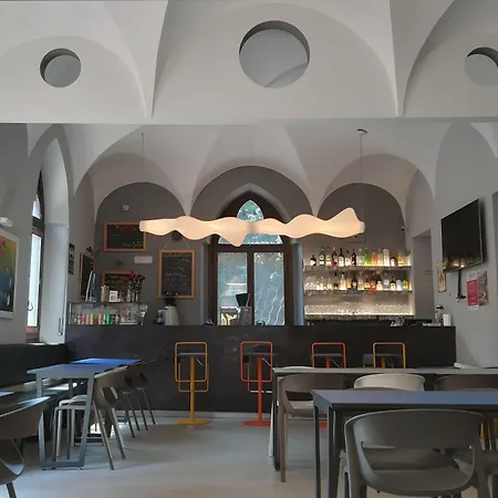 Babila Hostel&Bistrot-2